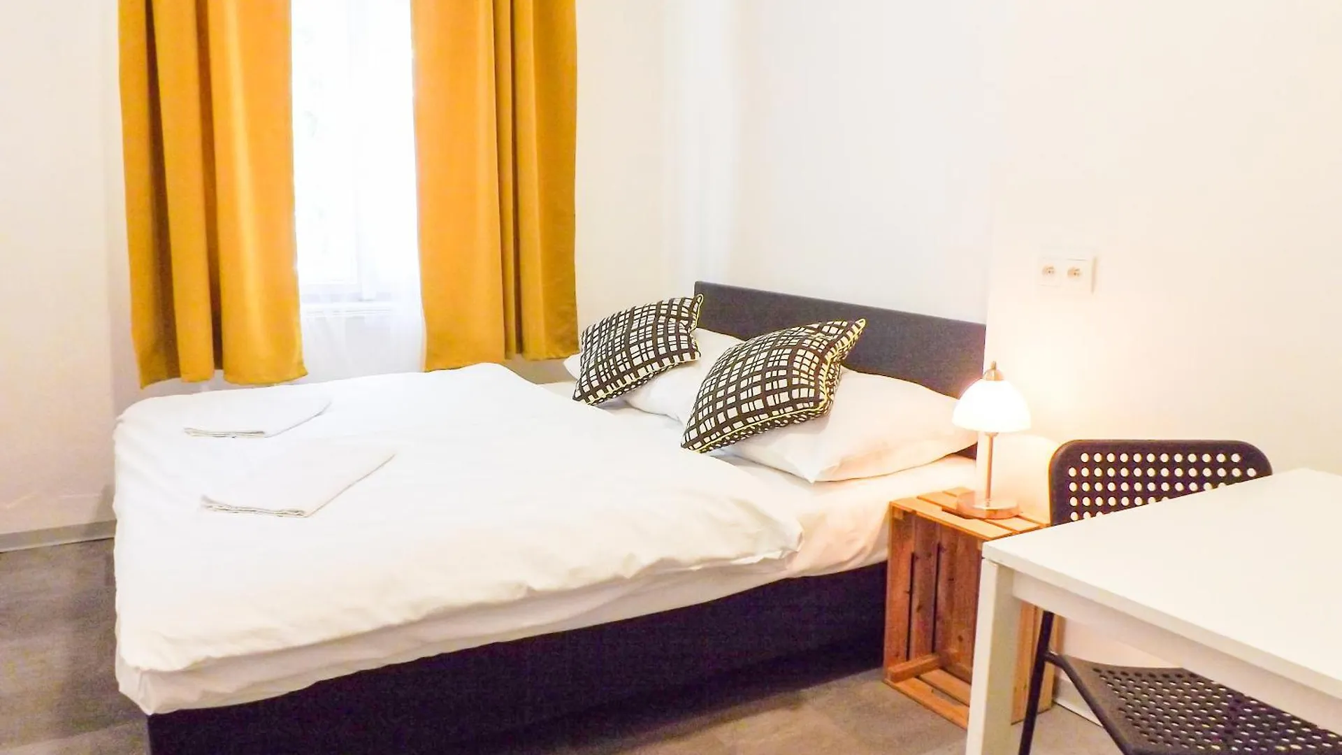 Letni Pokoj Na Prazske Letne H5 Rum i privatbostad Prag